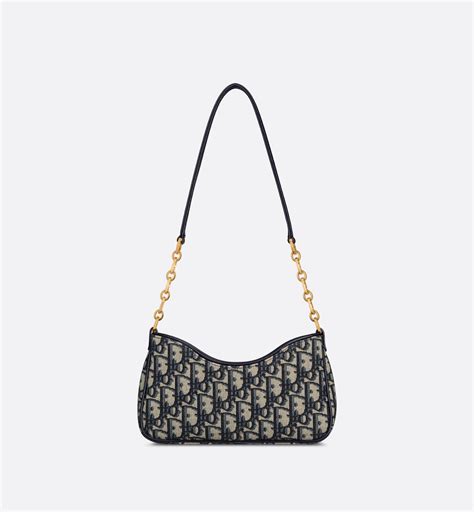 dior 30 montaigne hobo avenue|dior 30 montaigne christmas bag.